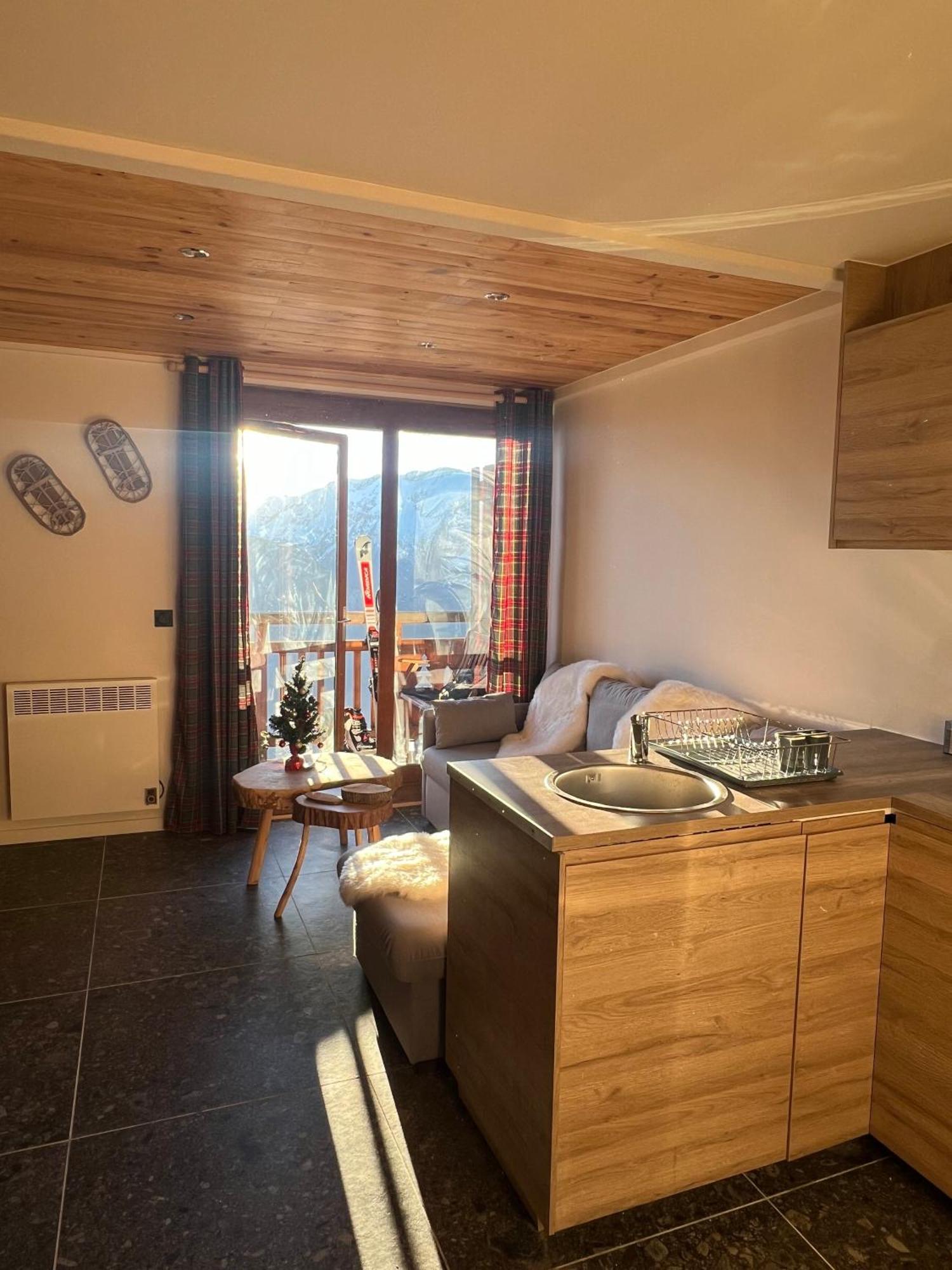 Stunning Apartment With Breathtaking View! Huez المظهر الخارجي الصورة